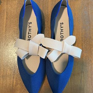 Never worn Rothy's Mary Jane Sapphire Blue with Bow Flats Shoes